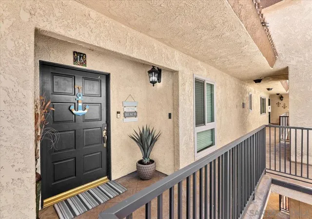 Homes for sale in Carlsbad, CA | 4747 Marina, Carlsbad, CA 92008