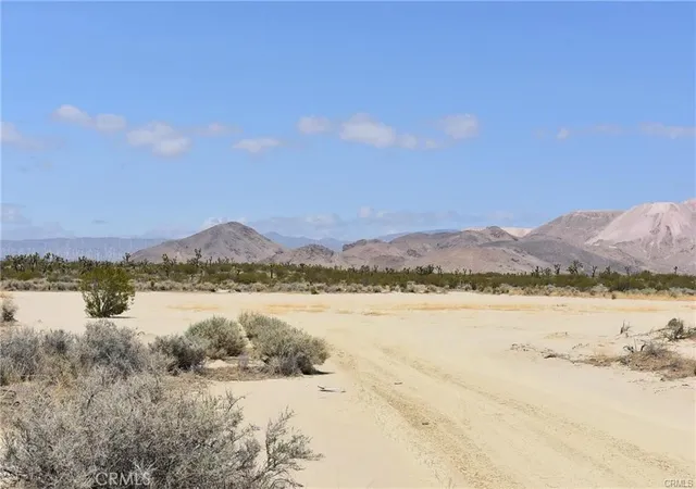 3rd image of 1 Clark St & N/O Champagne Ave, Mojave, CA 93501 | MLS# SR26147543