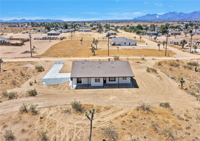 32nd image of 9210 Marco Rd, Phelan, CA 92371 | MLS# HD26147569