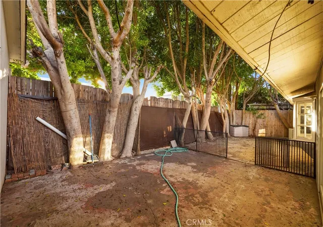 29th image of 5345 Don Pio Dr, Woodland Hills, CA 91364 | MLS# SR26147564