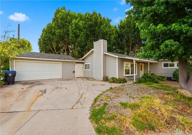 3rd image of 5345 Don Pio Dr, Woodland Hills, CA 91364 | MLS# SR26147564