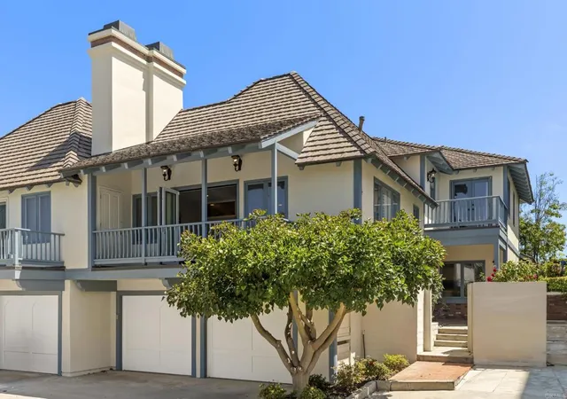 Photo 3 of Single family home for sale at 2340 Rue Des Chateaux, Carlsbad, CA 92008 | MLS# NDP2606465 | Listing updated on 2026-08-31
