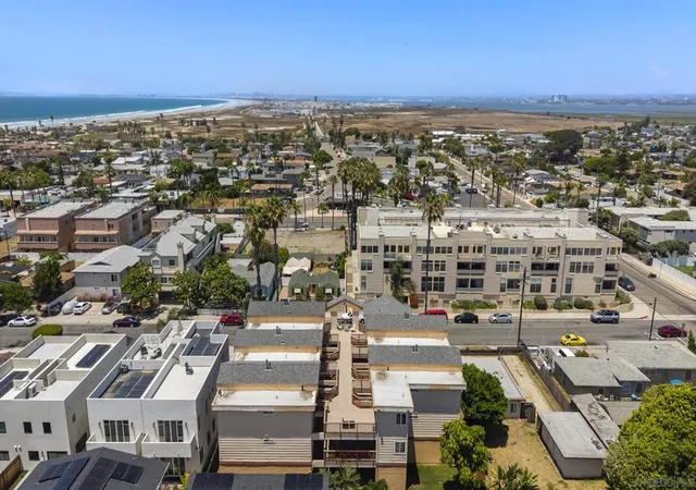 Homes for sale in Imperial Beach, CA | 263 Dahlia Ave, Imperial Beach, CA 91932 | Houzeo