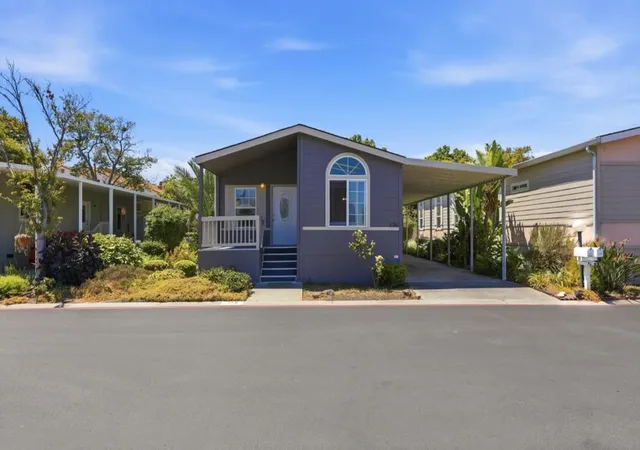 Photo 1 of Manufactured home for sale at 1111 Morse Ave #176, Sunnyvale, CA 94089 | MLS# ML82053336 | Listing updated on 2026-10-08