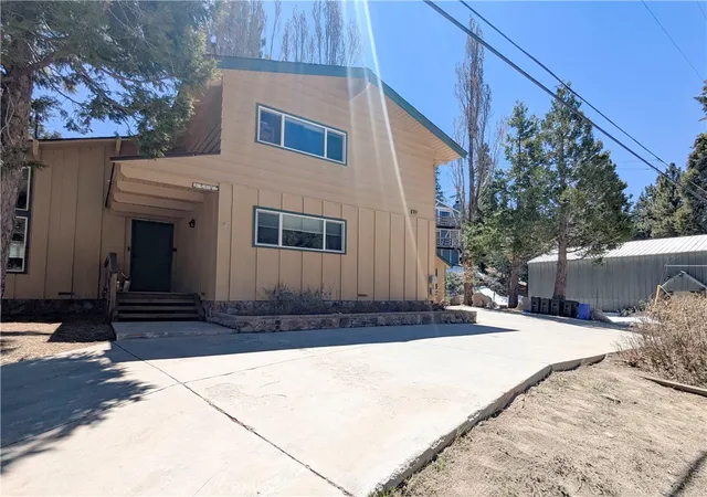 Photo 1 of Single family home for sale at 33597 Green Valley Lake Rd, Green Valley Lake, CA 92341 | MLS# IV26147620 | Listing updated on 2026-09-28
