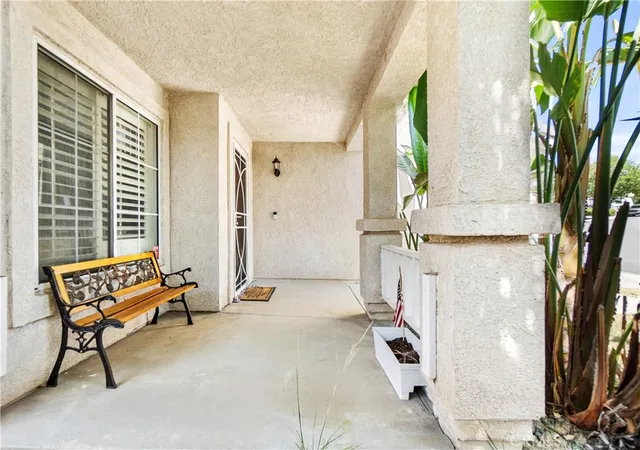 Photo 2 of Single family home for sale at 28222 Cascade, Castaic, CA 91384 | MLS# PW26146678 | Listing updated on 2026-09-29