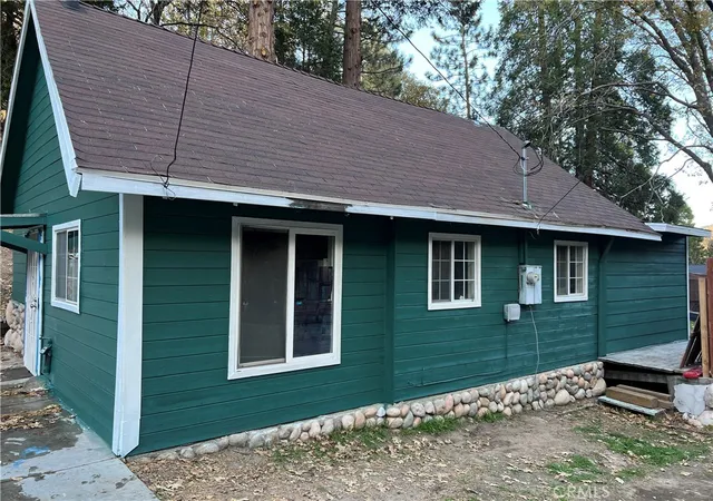 Single family home for sale at 29228 Hook Crk, Cedar Glen, CA 92321 | MLS# OC26147665