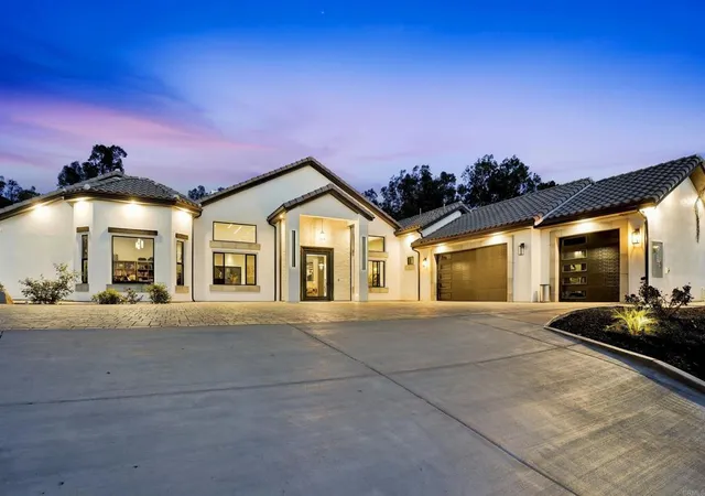 Homes for sale in Poway, CA | 14989 Orchard View Dr, Poway, CA 92064 | MLS# PTP2605118