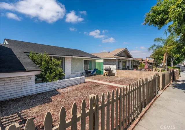 3rd image of 385 E Stetson, Hemet, CA 92543 | MLS# CV26147678