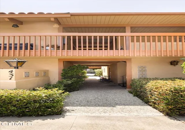 3rd image of 431 Ellwood Beach Dr, Goleta, CA 93117 | MLS# V1-37442