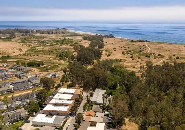 41st image of 431 Ellwood Beach Dr, Goleta, CA 93117 | MLS# V1-37442