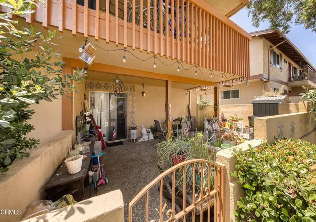 4th image of 431 Ellwood Beach Dr, Goleta, CA 93117 | MLS# V1-37442