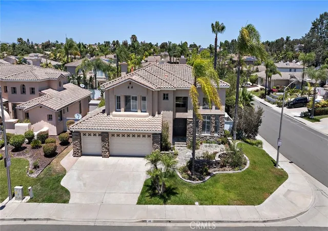 Photo 2 of Single family home for sale at 410 De Anza Ct, Oceanside, CA 92057 | MLS# OC26147696 | Listing updated on 2026-09-17