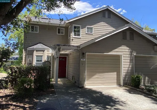 Condo for sale at 209 Hidden Crk Ct, Martinez, CA 94553 | MLS# 41140715