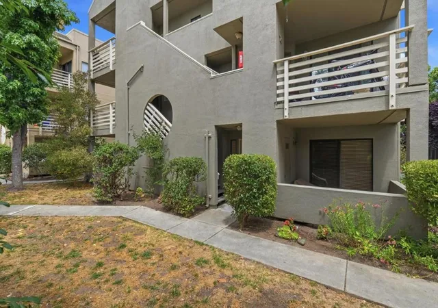 Homes for sale in Santa Cruz, CA | 250 River Street, Santa Cruz, CA 95060 | Houzeo