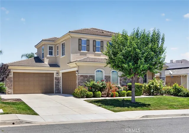 Photo 1 of Sale Pending at 29034 Shorecliff Cir, Menifee, CA 92585 | MLS# IG26145645 | Listing updated on 2026-10-02