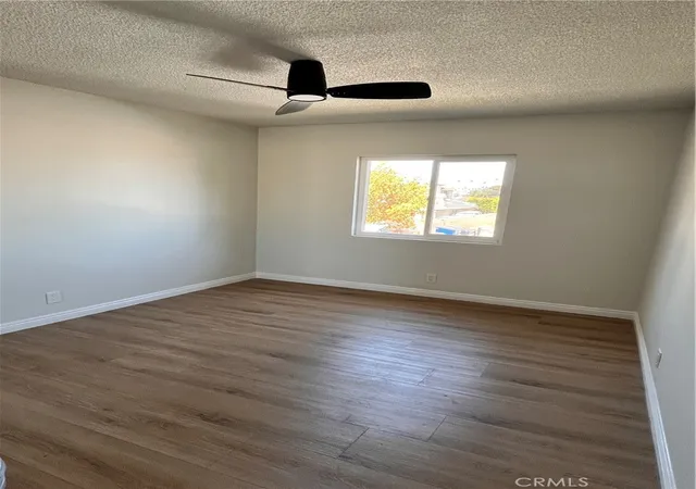 3rd image of 703 W Anaheim, Wilmington, CA 90744 | MLS# PW26147891