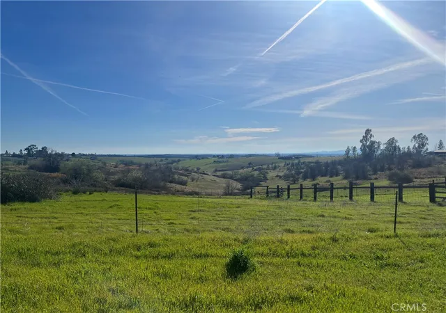 Photo 3 of Sale Pending at 1 Butte Vista Rd, Oroville, CA 95966 | MLS# SN26147701 | Listing updated on 2026-09-06