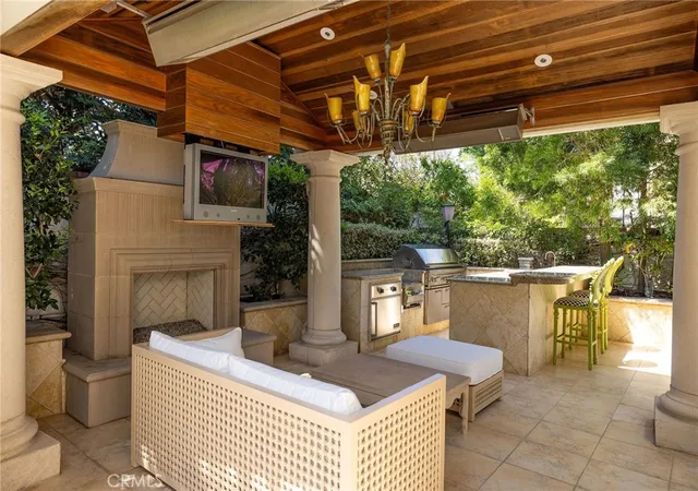 4th image of 3 Weybridge Ct, Newport Beach, CA 92660 | MLS# OC26146570