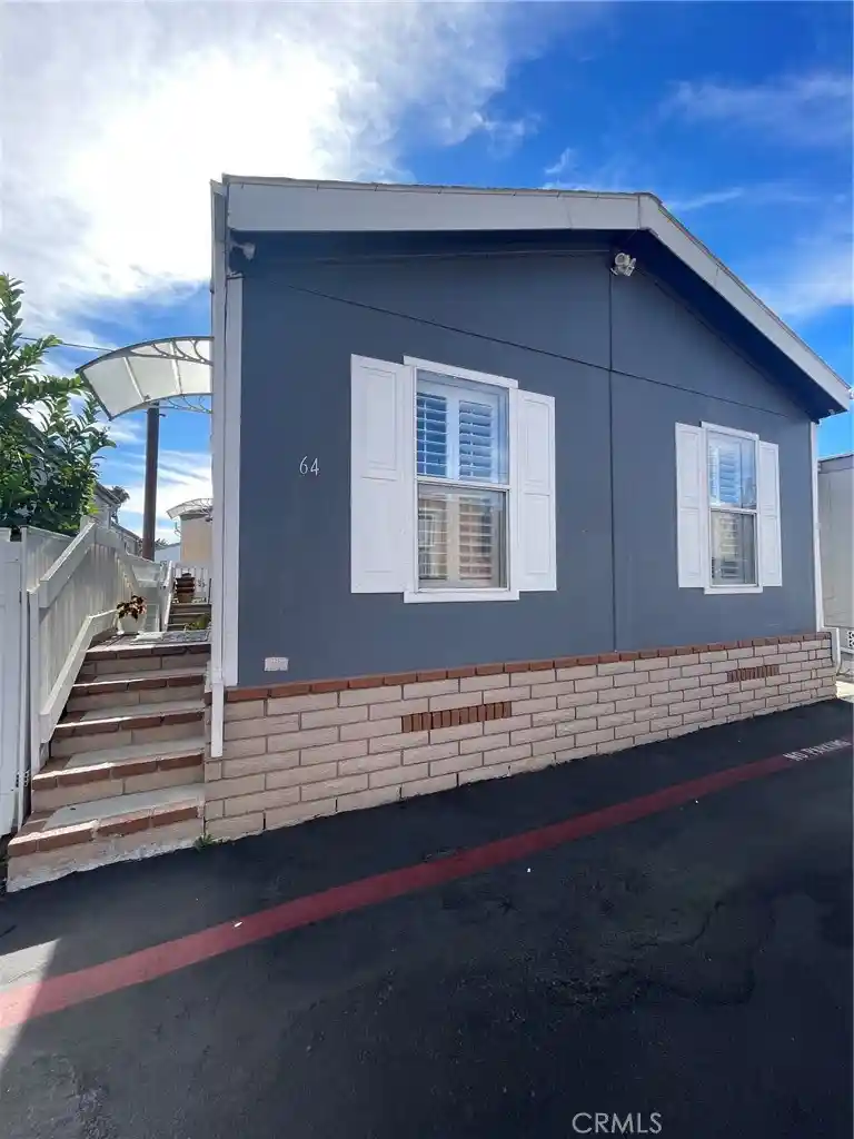Photo 1 of Manufactured home for sale at 7560 Woodman Pl #64, Van Nuys, CA 91405 | MLS# SR26146675 | Listing updated on 2026-10-22