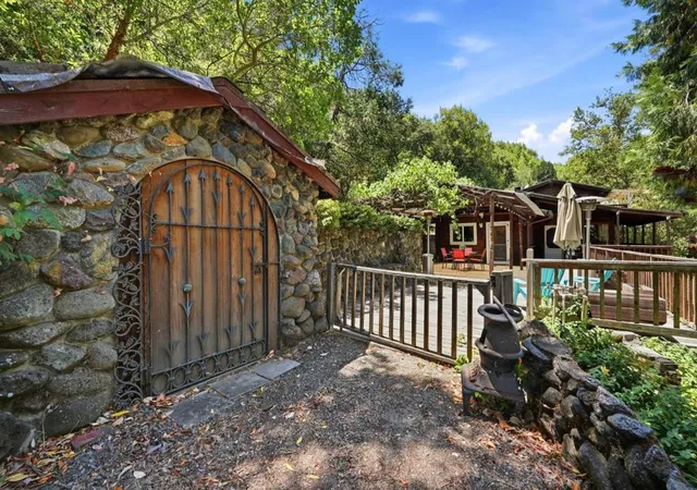 Photo 1 of Single family home for sale at 322 Casa Loma Rd, Morgan Hill, CA 95037 | MLS# ML82035668 | Listing updated on 2026-09-20
