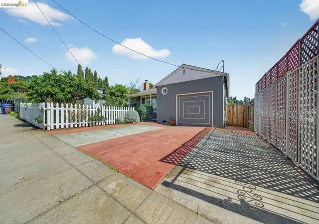 Homes for sale in Oakland, CA | 3734 Mcclelland St, Oakland, CA 94619 | MLS# 41140743