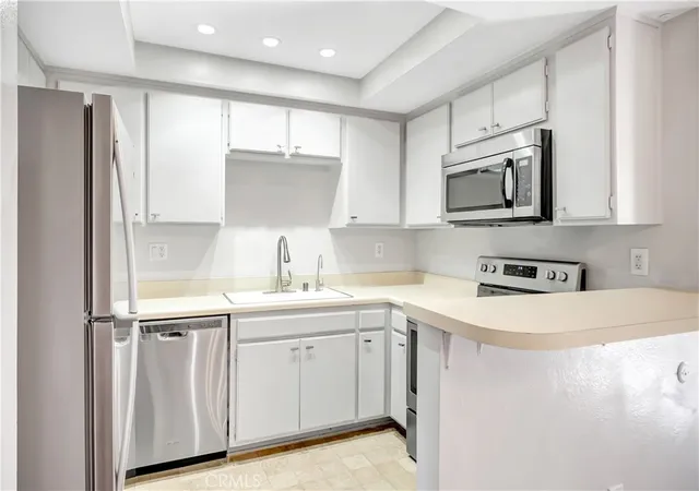 Photo 3 of Condo for sale at 7308 Corbin Ave #G, Reseda, CA 91335 | MLS# SR26147846 | Listing updated on 2026-09-06
