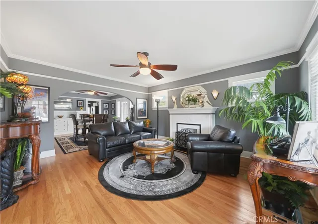 Photo 3 of Single family home for sale at 292 N Waverly, Orange, CA 92866 | MLS# SW26147135 | Listing updated on 2026-10-02