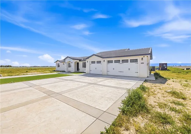 Photo 2 of Single family home for sale at 7636 W Ave A4, Lancaster, CA 93536 | MLS# SR26148065 | Listing updated on 2026-09-13