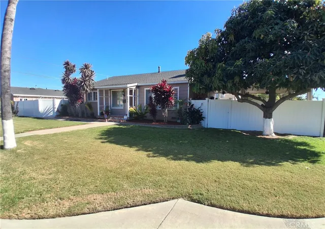 Photo 2 of Sale Pending at 9030 Terradell St, Pico Rivera, CA 90660 | MLS# DW26148098 | Listing updated on 2026-09-11