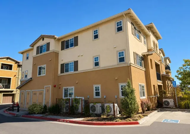 1st image of 1408 Mauro Pietro Dr #202, Petaluma, CA 94954 | MLS# ML82053395