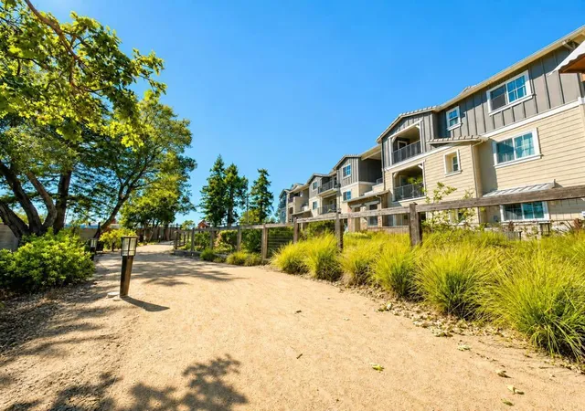 27th image of 1408 Mauro Pietro Dr #202, Petaluma, CA 94954 | MLS# ML82053395