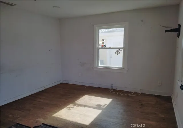 Photo 3 of Sale Pending at 148 W C, Port Hueneme, CA 93041 | MLS# CV26147738 | Listing updated on 2026-09-24