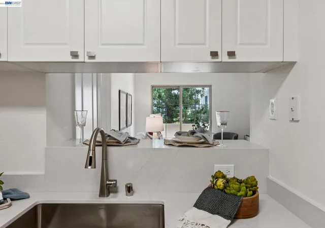 Photo 4 of Condo for sale at 1315 Alma Ave #211, Walnut Creek, CA 94596 | MLS# 41140758 | Listing updated on 2026-09-03