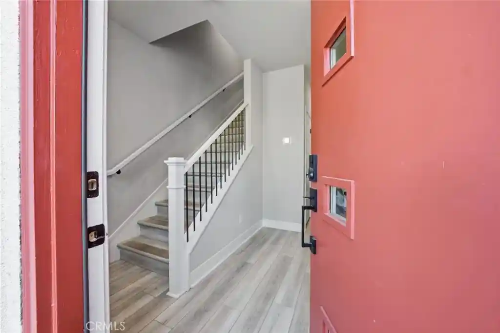 Townhouse for sale at 1457 W Longview Ln, San Pedro, CA 90732 | MLS# SB26148022