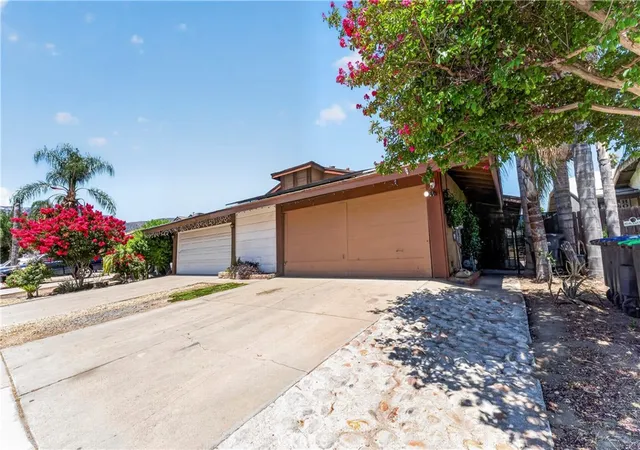 2nd image of 1105 Monroe, Lake Elsinore, CA 92530 | MLS# RS26148188