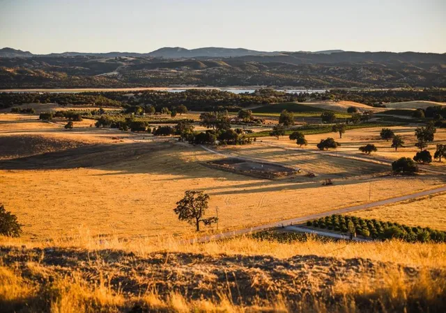 5th image of 70180 Jolon Rd, Bradley, CA 93426 | MLS# ML82053421