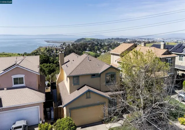 Photo 3 of Single family home for sale at 116 Bayhurst Dr, Vallejo, CA 94591 | MLS# 41140783 | Listing updated on 2026-10-07