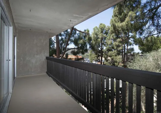 Listing Photo 4 - Condo for sale in building located at 6304 Friars Rd, San Diego, CA 92108 - Unit #330