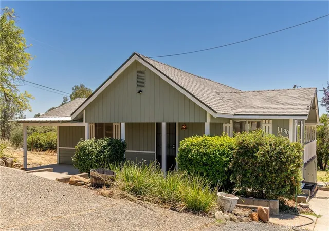 Photo 1 of Single family home for sale at 1190 Mount Ida, Oroville, CA 95966 | MLS# SN26148287 | Listing updated on 2026-09-21