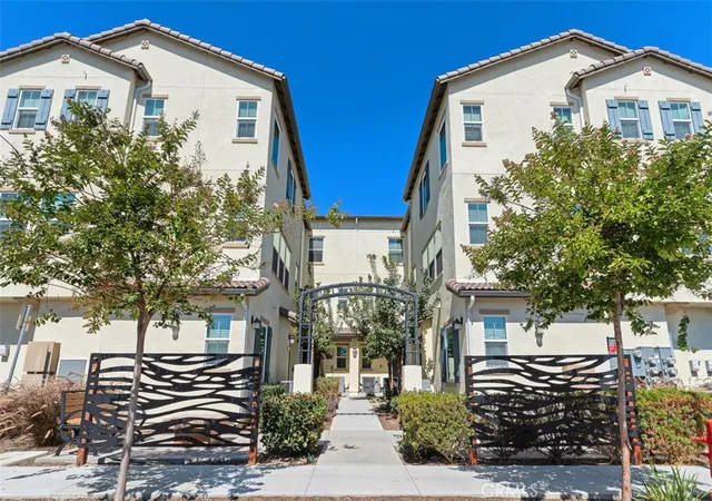 Listing Photo 1 - Condo for sale in building located at 784 N Ethan, Anaheim, CA 92805