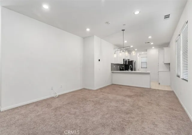 Listing Photo 4 - Condo for sale in building located at 784 N Ethan, Anaheim, CA 92805