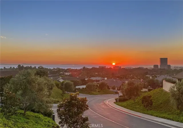 Photo 3 of Single family home for sale at 1921 Yacht Colinia, Newport Beach, CA 92660 | MLS# NP26148299 | Listing updated on 2026-10-07