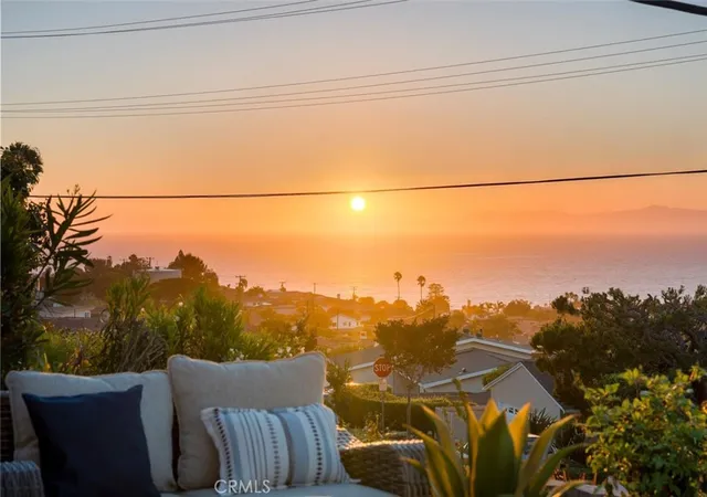 Photo 1 of Sale Pending at 910 Calle Miramar, Redondo Beach, CA 90277 | MLS# PV26140631 | Listing updated on 2026-09-28