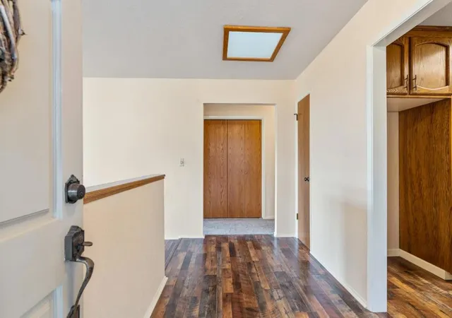 5th image of 729 Helen Dr, Hollister, CA 95023 | MLS# ML82053452