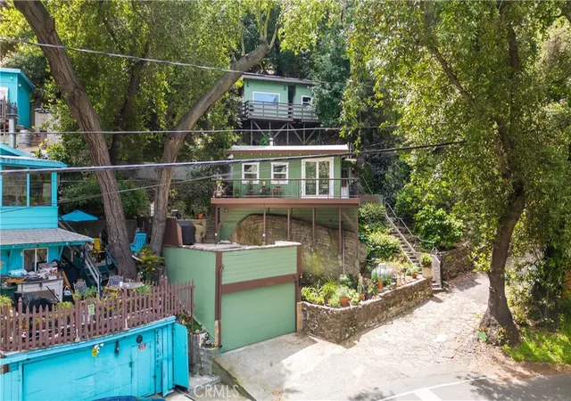 Homes for sale in Topanga, CA | 432 Fernwood Pacific, Topanga, CA 90290 | MLS# CV26148375