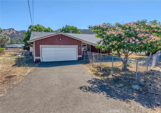 Photo 2 of Single family home for sale at 17002 Acacia, Clearlake Oaks, CA 95423 | MLS# LC26148387 | Listing updated on 2026-10-02