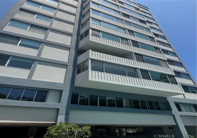 Photo 2 of Condo for sale at 969 Hilgard #1400, Los Angeles, CA 90024 | MLS# WS26139975 | Listing updated on 2026-07-09