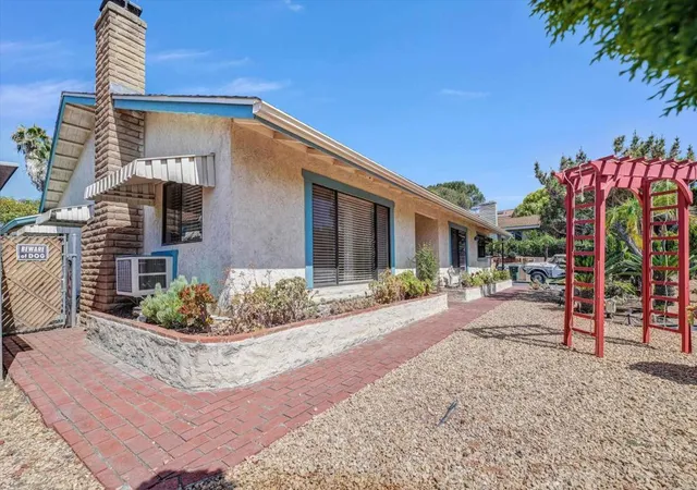 Photo 2 of Single family home for sale at 1154 Monte Vista Dr, Vista, CA 92084 | MLS# NDP2606505 | Listing updated on 2026-09-25