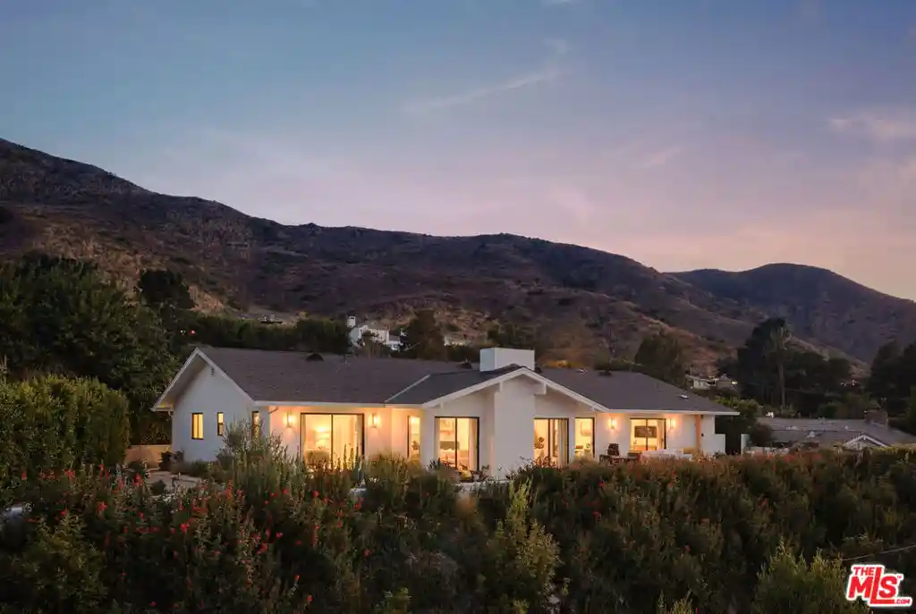 Photo 1 of Single family home for sale at 20374 Seaboard Rd, Malibu, CA 90265 | MLS# 26853785 | Listing updated on 2026-10-21